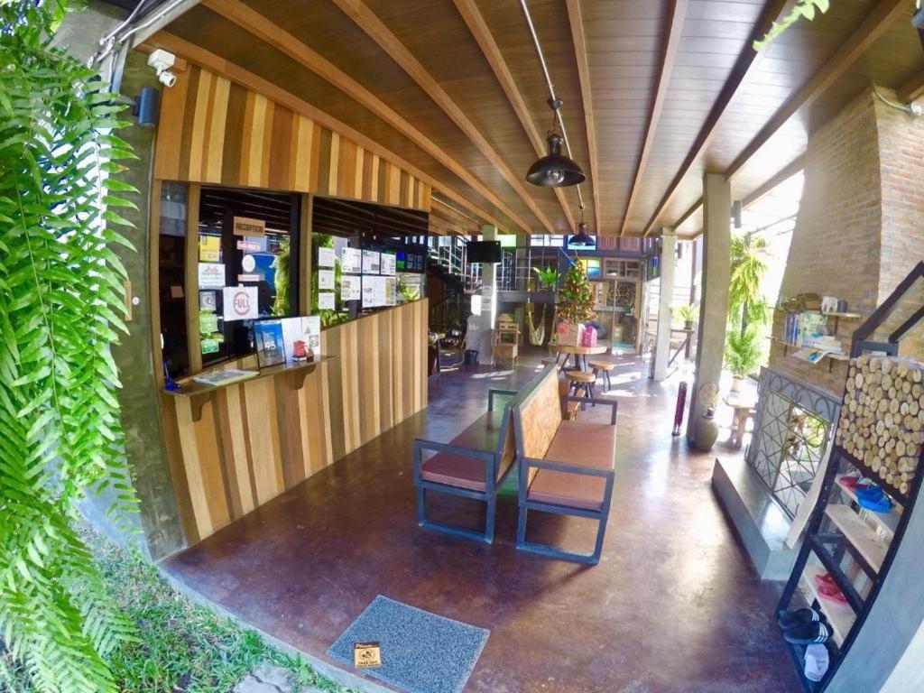 Baankonpai Hotel Exterior photo
